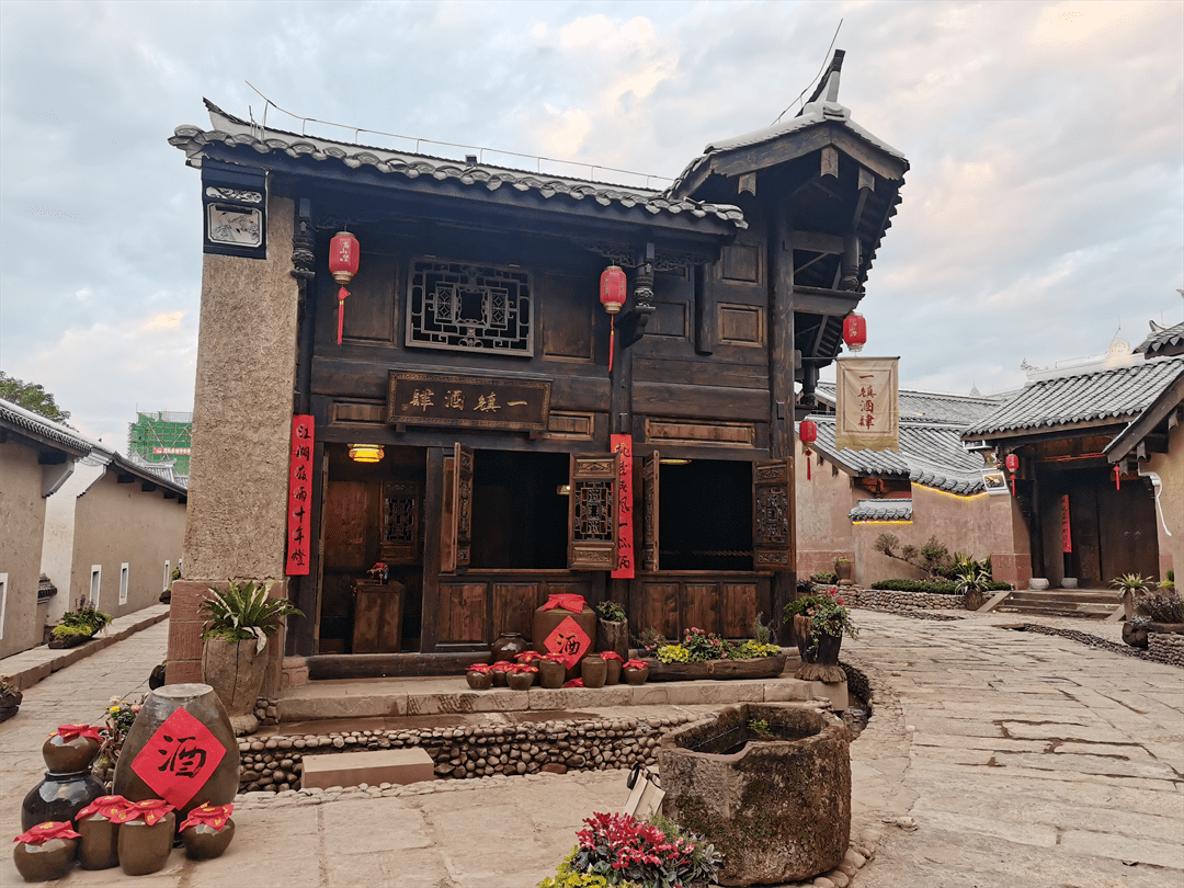 怀古寻幽品西昌丨陈家大院:屯堡文化的"活化石" 忠孝传家人文兴义