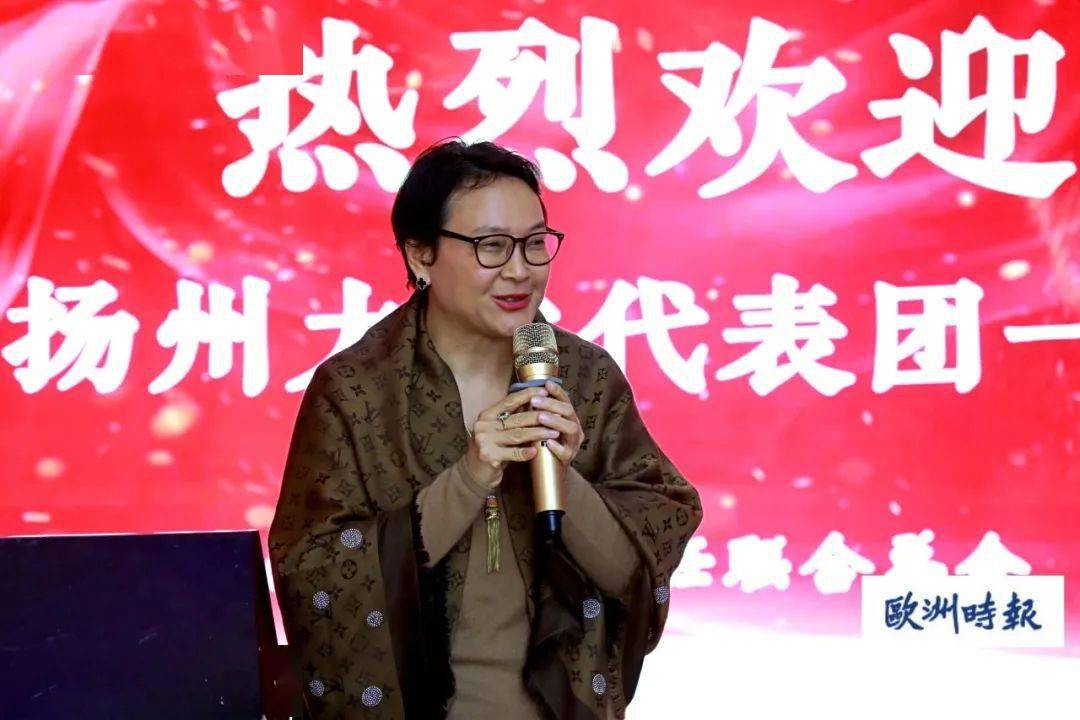 扬州大学旅游烹饪学院还与法国国际烹饪联合总会和法国亚洲餐饮联合