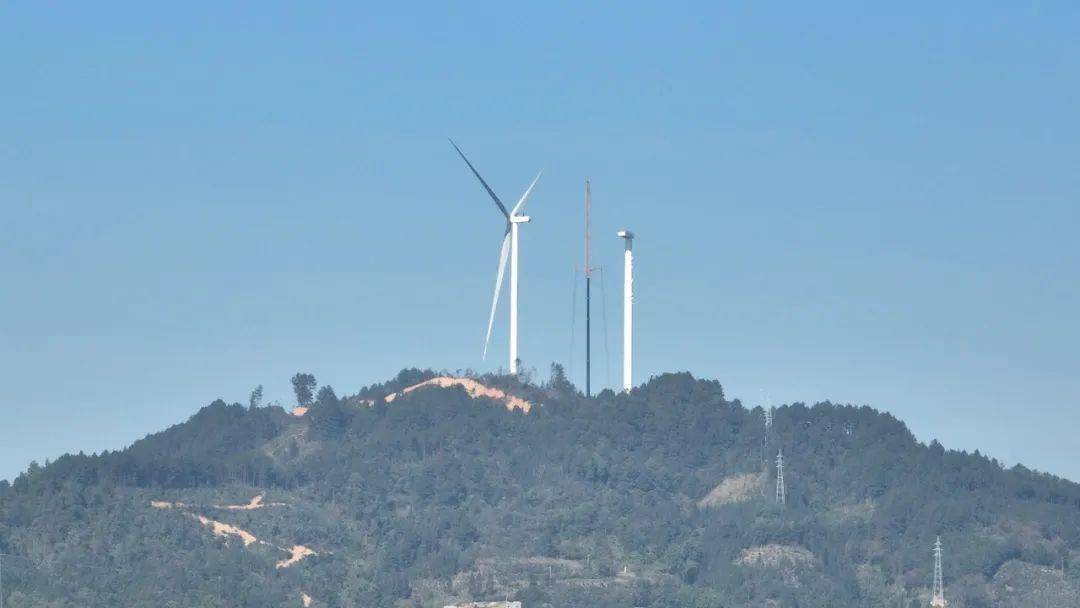 东兰:风力发电助发展,风电场项目途径东兰镇,长江镇,隘洞镇,切学乡,国