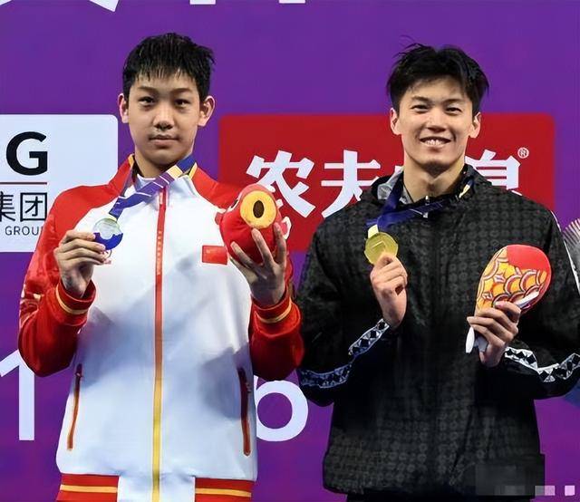 16岁新孙杨横空出世!