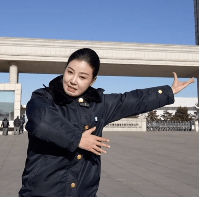 刘影长春客运段列车长厉害吧牛吧666吧!