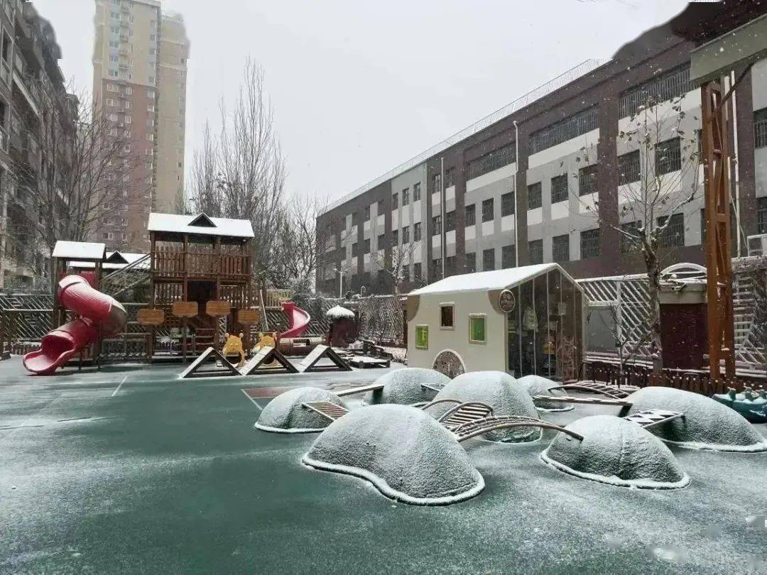 教工幼兒園臺湖中心幼兒園潞苑小學永樂店中學美得讓人沉醉雪後的校園