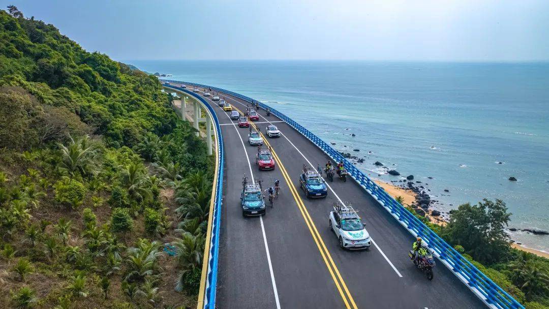 海南绝美环岛旅游公路18日通车!万宁有好礼邀您体验"醉"美风光!