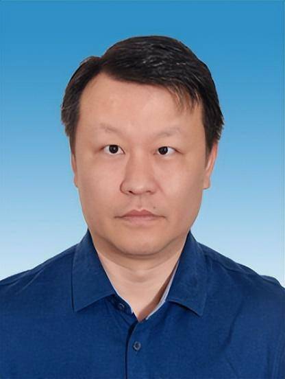 高安市人民政府副市长陈刚,男,汉族,1978年1月生,研究生,中共党员.