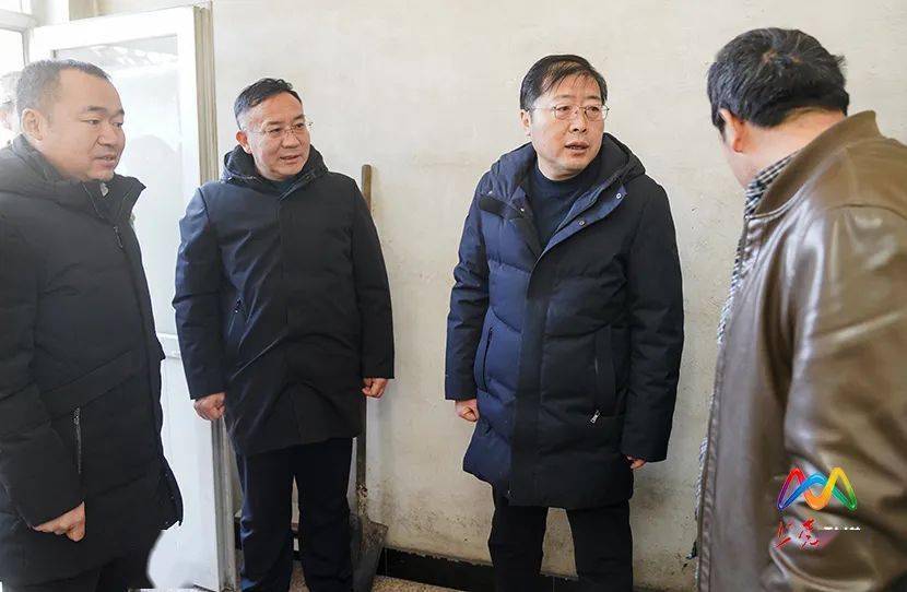 上党快讯|张驰在东和乡调研保暖保供工作;冯丽华调研