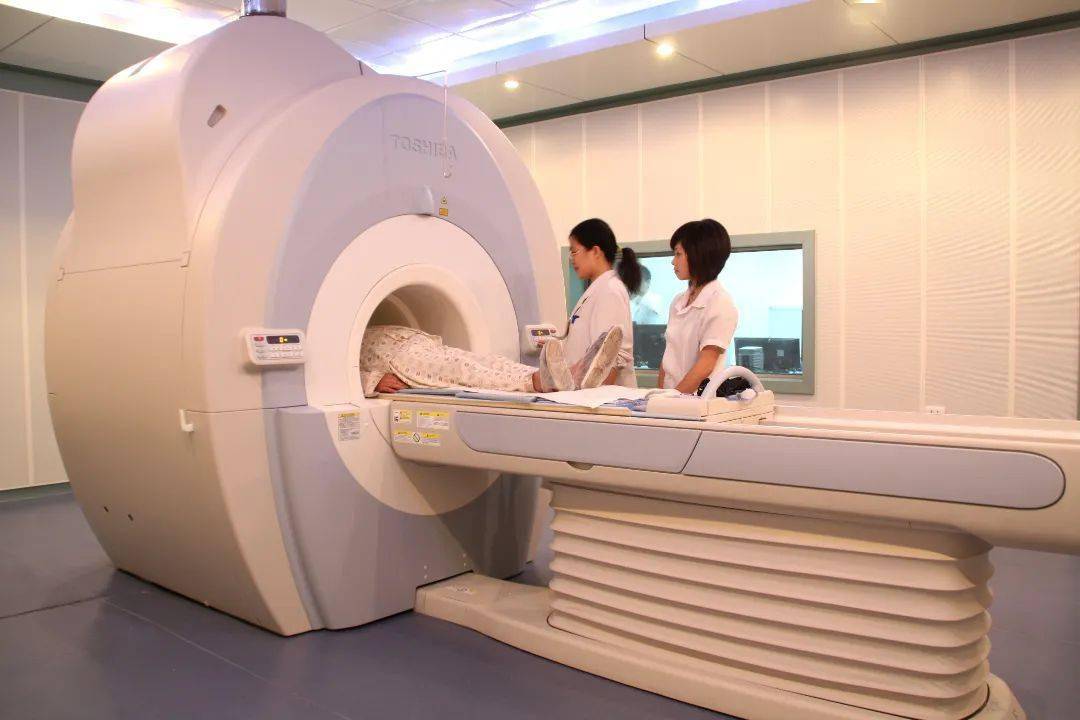 健康科普 | 核磁共振成像(mri)檢查常見問題釋疑_假牙_金屬_材料