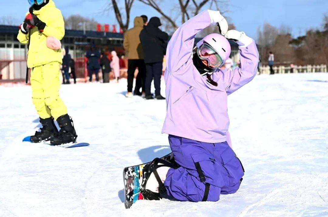 滑雪場√大連市安波旅遊度假區√遼陽市弓長嶺溫泉滑雪旅遊度假區