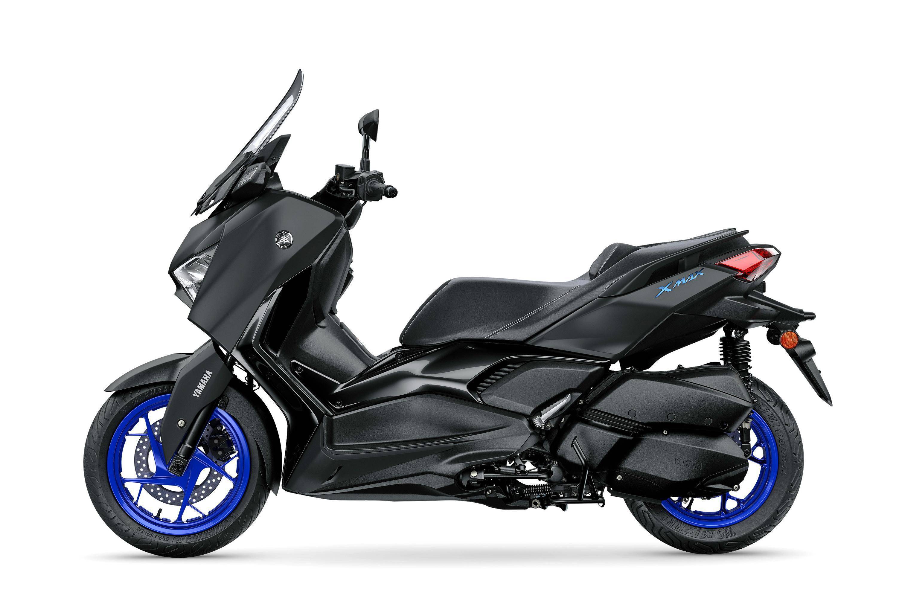 yamaha 2024 xmax300,xmax tech max 运动踏板