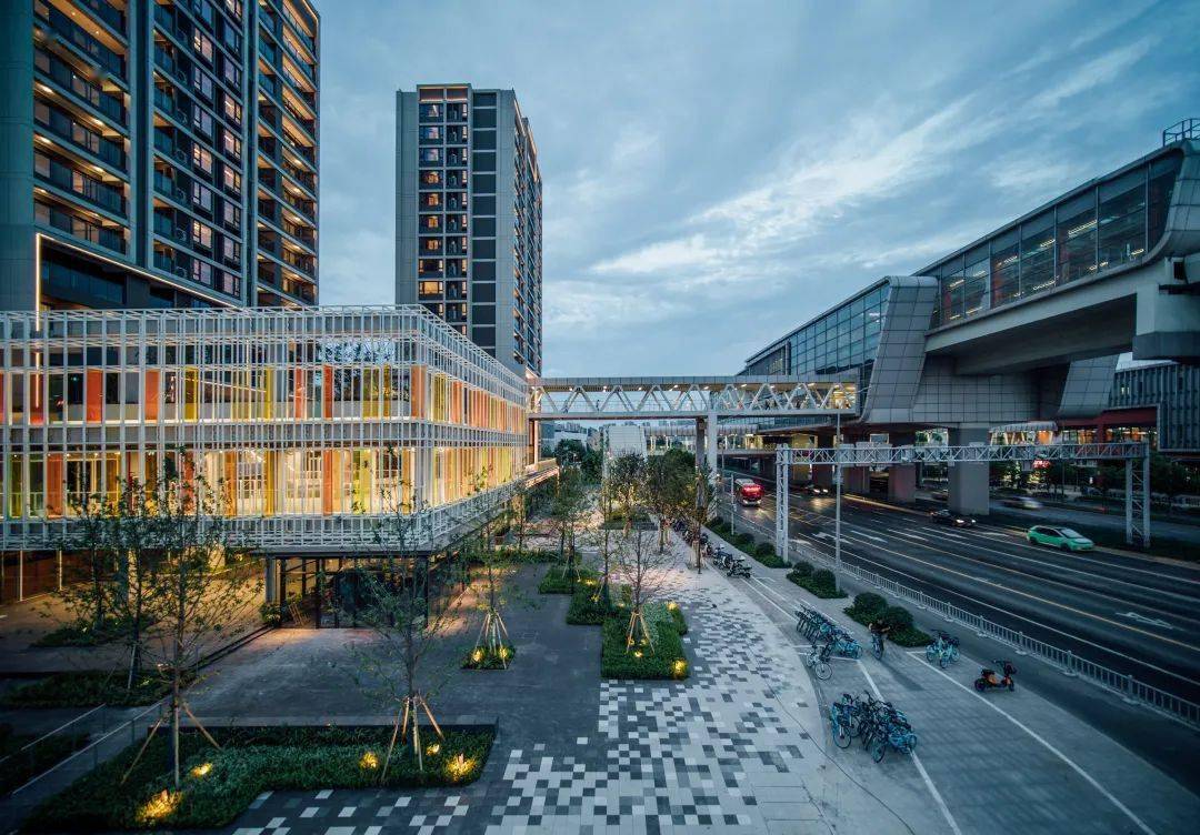 具有创造力的小型tod社区商业 | 萤集·三官堂(缤虹里)