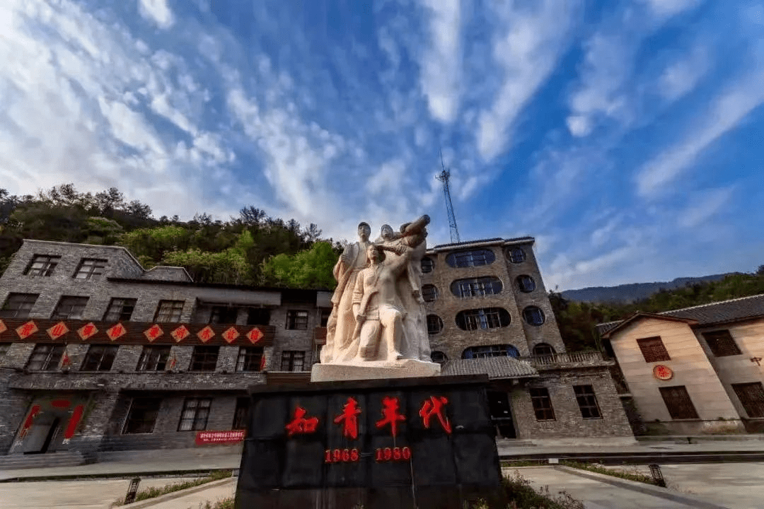 维也纳酒店或丽枫酒店d3:宜丰洞山宜丰天宝古村宜丰洑溪古树长廊午餐