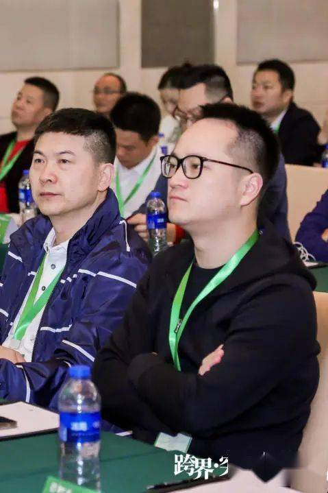 2023中国顶墙门窗行业年会在广州珠海盛大举行,法狮龙董事长沈正华
