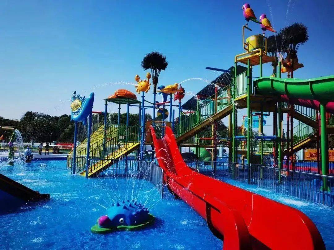 20项水上游乐项目惊险刺激,玩完水还可以去看场影视秀