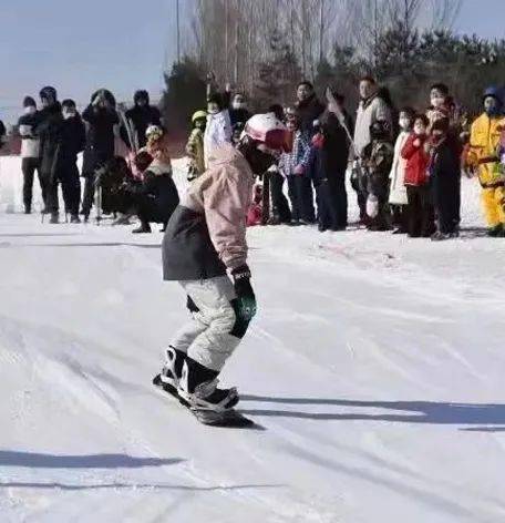 韻度假民宿→馬蹄山旅遊度假區(海蘭江滑雪場)1.