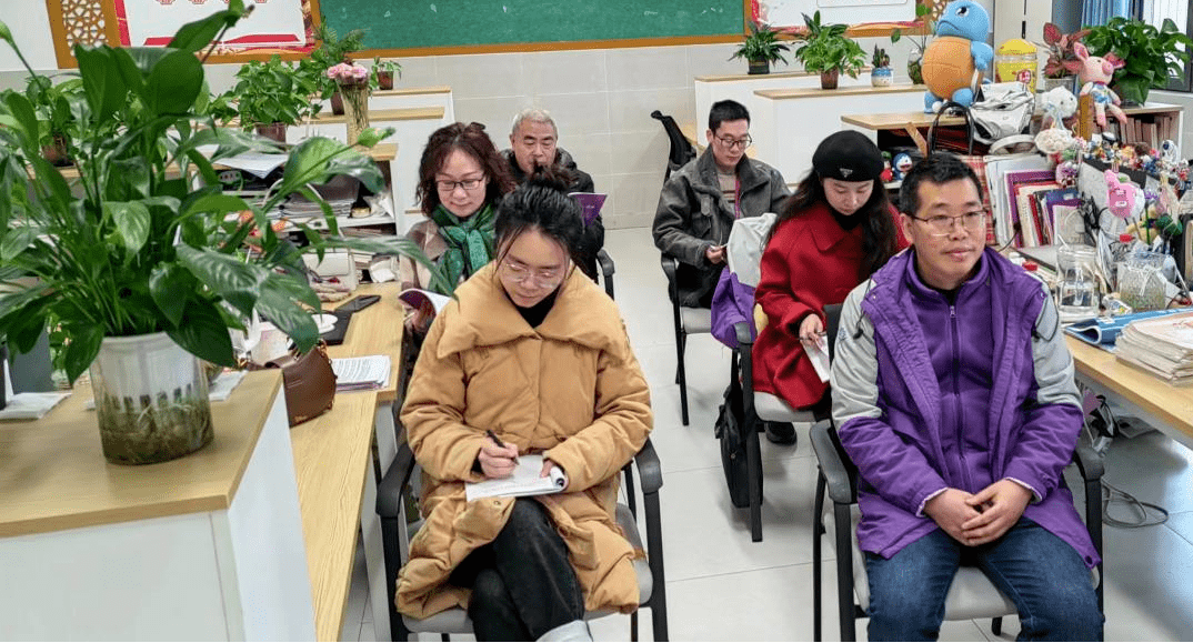 南充高中临江校区初2024级班主任团队end编审:网宣科热文推荐风雨五载