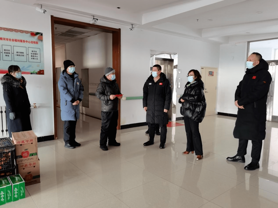 呼伦贝尔市副市长,根河市委书记王成石走访慰问根河市社会救助综合