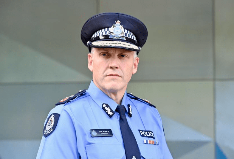 西澳警察在知名华人区当街殴打年轻男子?